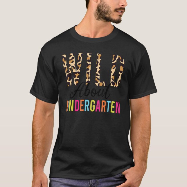 Back to school Lärares Vild om Kindergarten Le T Shirt (Framsida)