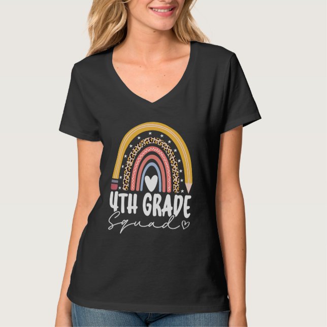 Back To School Rainbow 4th Fourth Grade Squad Teac T Shirt (Framsida)