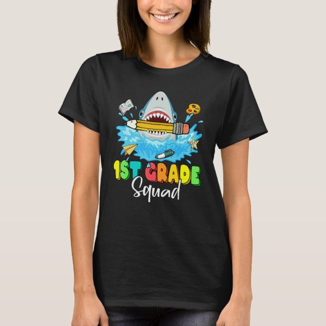 Back To School Ready To Crush 1st Grade Squad Shar T Shirt (Framsida)