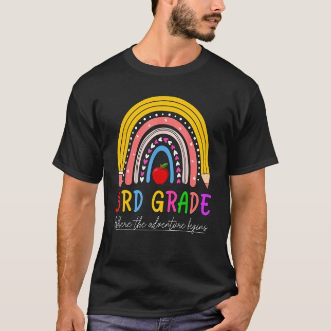 Back to school Regnbåge 3:e Klass där Adventu T Shirt (Framsida)