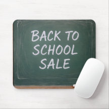Back to school-signera på en Grönt-kalkylpanel