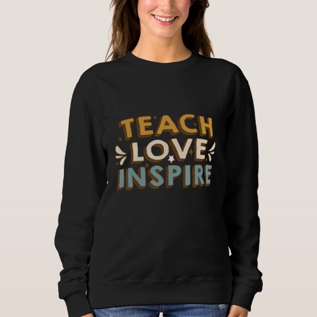 Back To School Teach Love And Inspire Retro Teache T Shirt (Framsida)