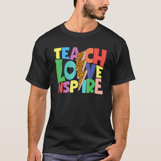 Back To School Teach Love Inspire Teachers Leopard T Shirt (Framsida)