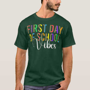 Back to school Vibes Lycklig första skoldagen i T Shirt
