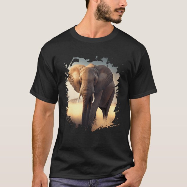 Backprint Lonely elephant in the African savanna T Shirt (Framsida)