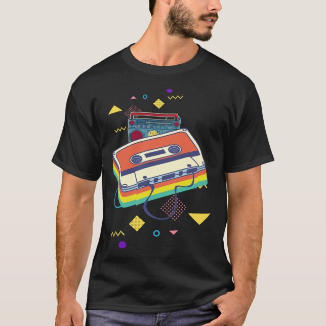 Backprint retro cassette and stereo system 80s and t shirt (Framsida)