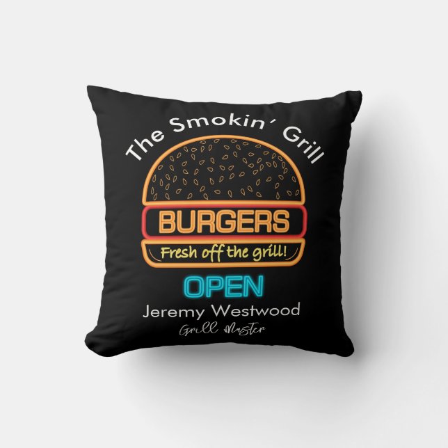 Backyard Grill Master Burgers Sign Dekorativ kudde (Framsida)