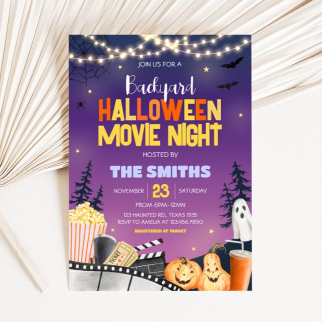 Backyard Halloween fest Movie Night Party Inbjudningar (Backyard Cute Halloween Party Movie Night Party Invitation)