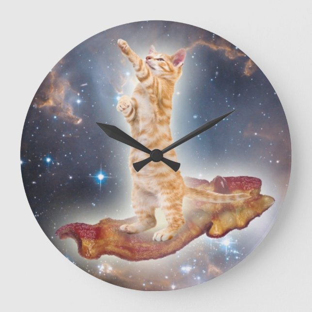 Bacon Surfing Cat Clock Stor Klocka (Framsida)
