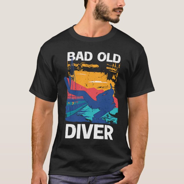 Bad Old Diver  1 T Shirt (Framsida)