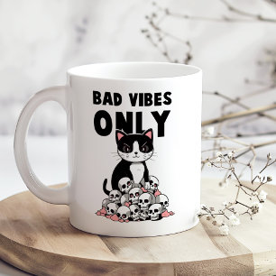 "Bad Vibes Only" Lustigt Arg Cat Kaffemugg