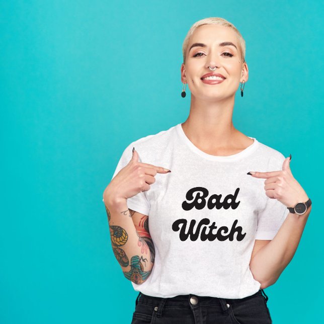 Bad Witch Funny Halloween Tshirt T Shirt (Skapare uppladdad)