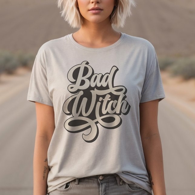 Bad Witch Retro Stil T-Shirt (Skapare uppladdad)
