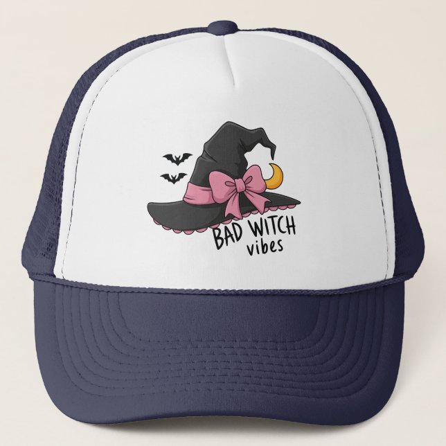 Bad Witch Vibes – Cute Witch Hat Keps (Framsida)