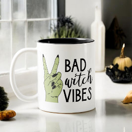 Bad Witch Vibes Modern Halloween Två-Tonad Mugg