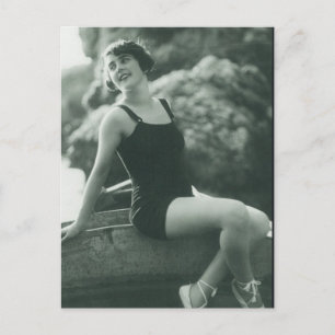 Badande skönhet !! Söt flapperflicka från 1920-tal Vykort