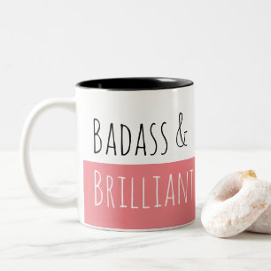 Badass & briljant morgon Två-Tonad mugg