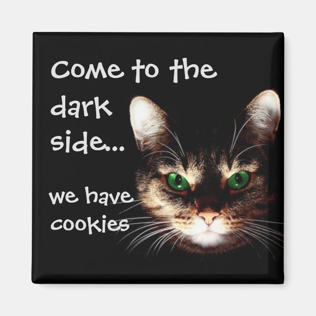 Badass Cats - "Mörk Side har Cookies" Magnet (Framsidan)