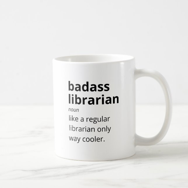 Badass Librarian som en vanlig bibliotekarie Kaffemugg (Höger)