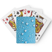 Bädda droppar i Vatten på havsblått