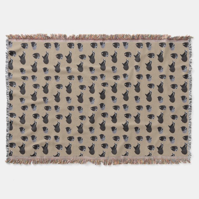 Badger Frenzy Throw Blanket (Beige) Filt (Framsidan)