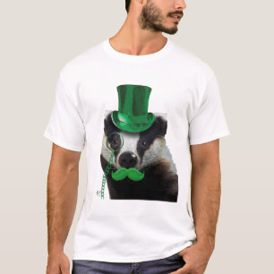 Badger med Grönt Top hat och Mustache Tee