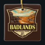 Badlands nationalpark Illustration Retro Julgransprydnad Keramik<br><div class="desc">Badlands vektorteckningsdesign. Parkens dramatiska landskap spänner över sten-formationer,  branta kanjoner och handledsspirer. Bison,  bighorn får och prairie hundar lever i sina besprutningsgräsmarker.</div>