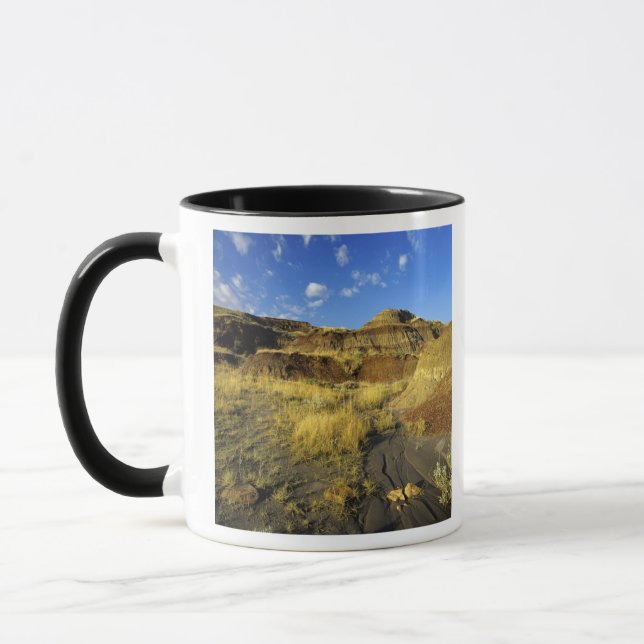 Badlands vid Dinosaur Provincial Park i Alberta, Mugg (Vänster)