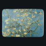 Badmattor för Vincent Van Gogh mandelblommar Badrumsmatta<br><div class="desc">Den Vincent Van Gogh mandelen blomstrar bathmaten. Ursnygg impressionistmålning av Vincent Van Gogh. Härlig blåttbakgrund med vitblommor. Detta badar skulle mattt ljusnar upp någon badrum.</div>