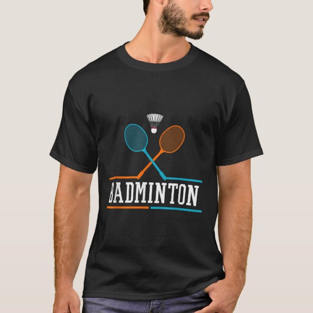 Badminton Racket Shuttle Team Coach Badminton Play T Shirt (Framsida)