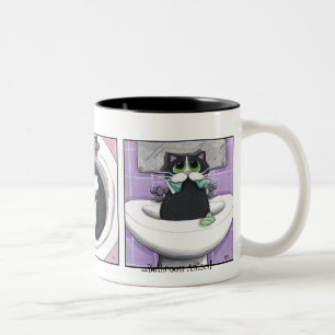 Badrummen utför upptåg #2 - kattmugg Två-Tonad mugg