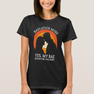 Baecesläge Ja min bae köpte mig den här stränderna T Shirt