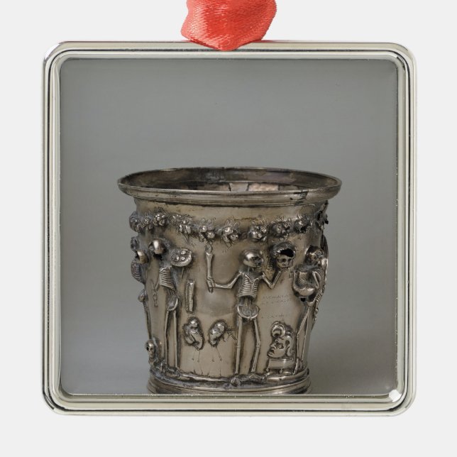 Bägaren som utföra i relief med skelettinnehav, julgransprydnad metall (Framsidan)