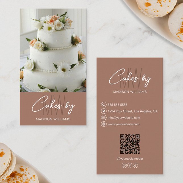 Bageri Tårta Anpassad Monogram Logotyp Brun Visitkort (Bakery Cake Custom Monogram Logo Brown Business Card)