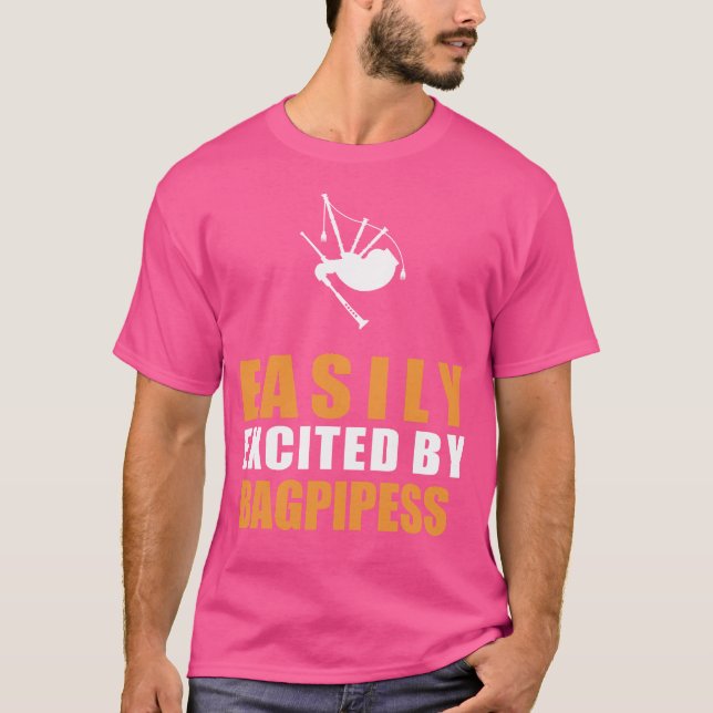 Bagpipe Fanatic: Enkelt exciterad av Harmonious Bl T Shirt (Framsida)