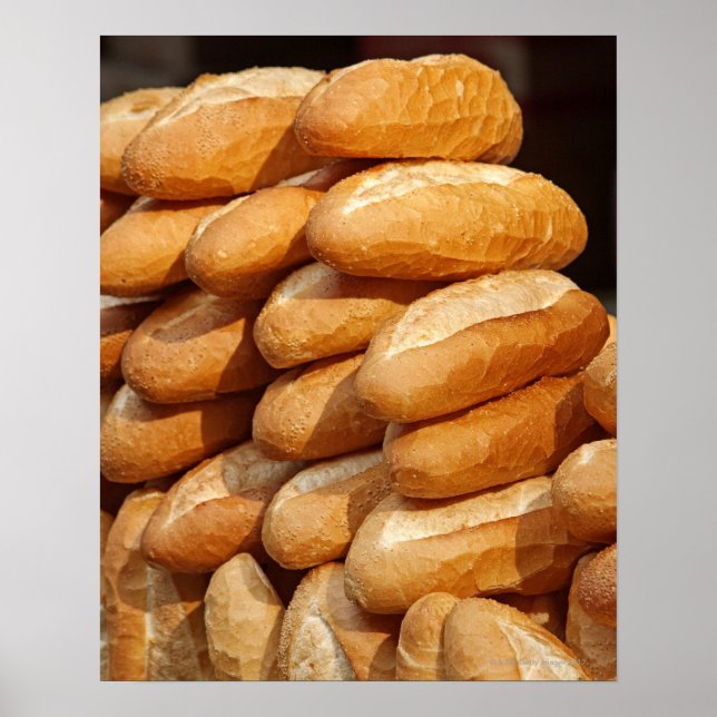 Baguette, bröd, för försäljning på gata med hök. poster (Framsidan)