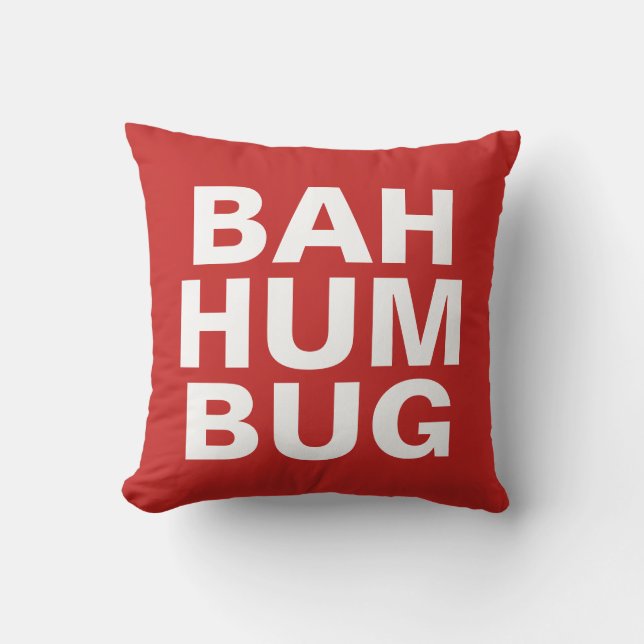 BAH HUMBUG - vit på rött Kudde (Framsida)