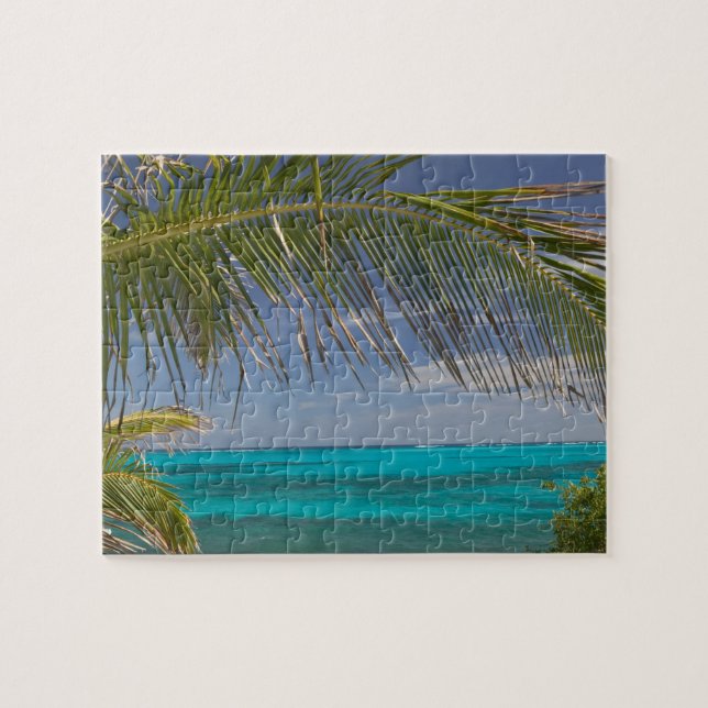 BAHAMAS, Abacos, Loyalist Cays, Man O'War Cay: Pussel (Horisontell)