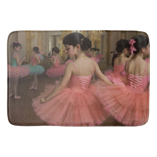 Bailarinas en una gran sala de estilo rocóco badrumsmatta