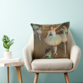 Bailarinas esperando para actuar kudde