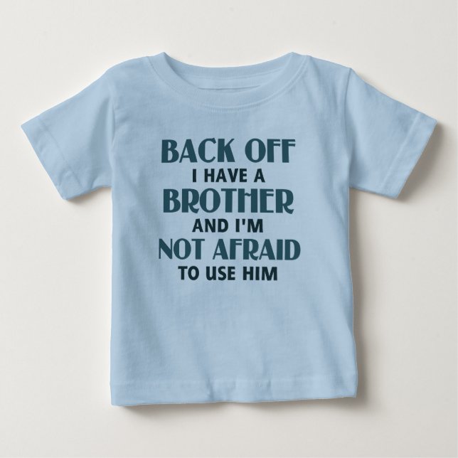 Bakåt har jag en bror (blå) tee (Framsida)
