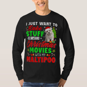 Bake Saker och titta på julfilmer med min malt T Shirt