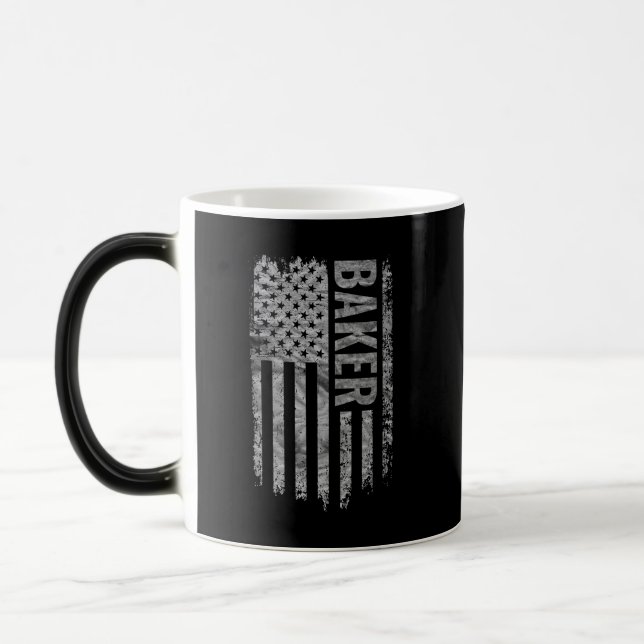 Baker USA Flag Distressed design Magisk Mugg (Vänster)