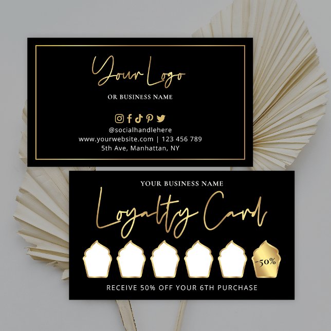 Bakery Black & Guld Logotyp Lux Modern Cupkaka Caf Lojalitetskort (Glam black and gold cupcake loyalty cards, great for bakers, coffee shop or pastry chefs)