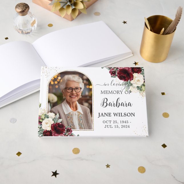 Bakfoto av Blommigten Minnal i brunt brunt i Elfen Gästböcker (Framsida öppen)