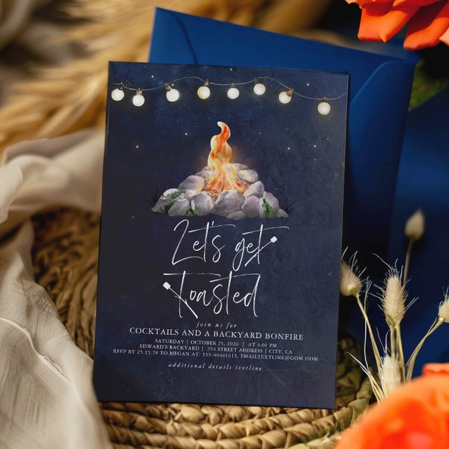 Bakgårdsbål Låt oss bli rostat Modern fest Inbjudningar (Let's Get Toasted Bonfire Invitation)