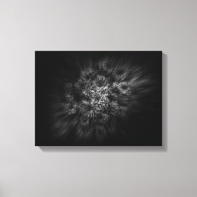 Bakgårdsblommor i svart och vitt 29 Flow Canvastryck (Framsida)