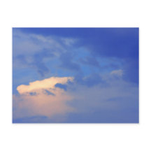 Bakgrunden till blå himmel.