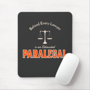 Bakom varje advokat finns en exhausted Paralegal Musmatta
