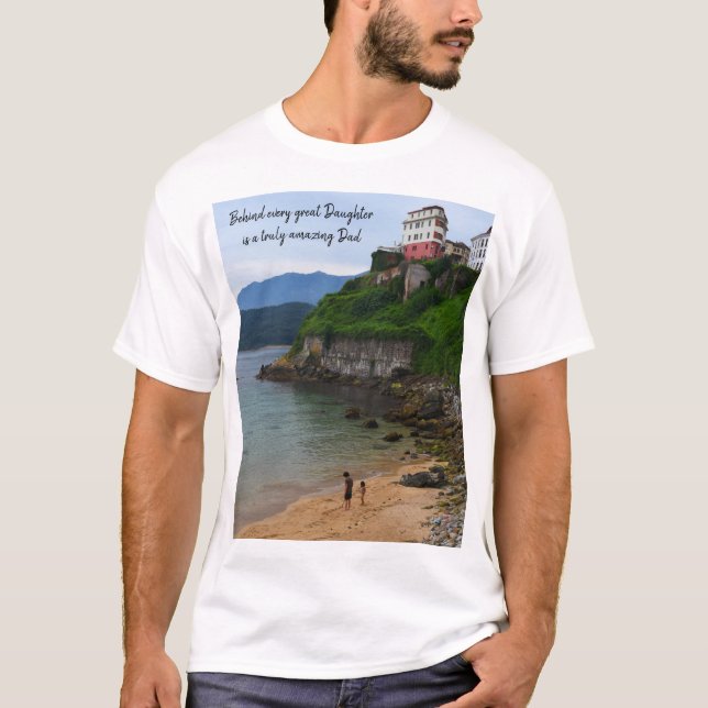 Bakom varje underbar dotter finns verkligen fantas t shirt (Framsida)